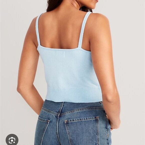 - NWT Supersoft Baby blue  knit tank Top size M cropped nwt - Picture 2 of 9